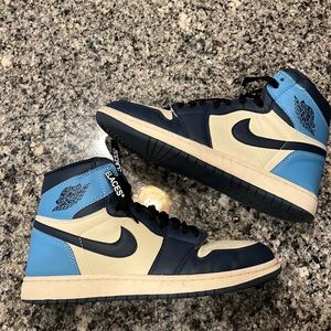 Jordan 1 High “Obsidian” Size 10 barely worn!